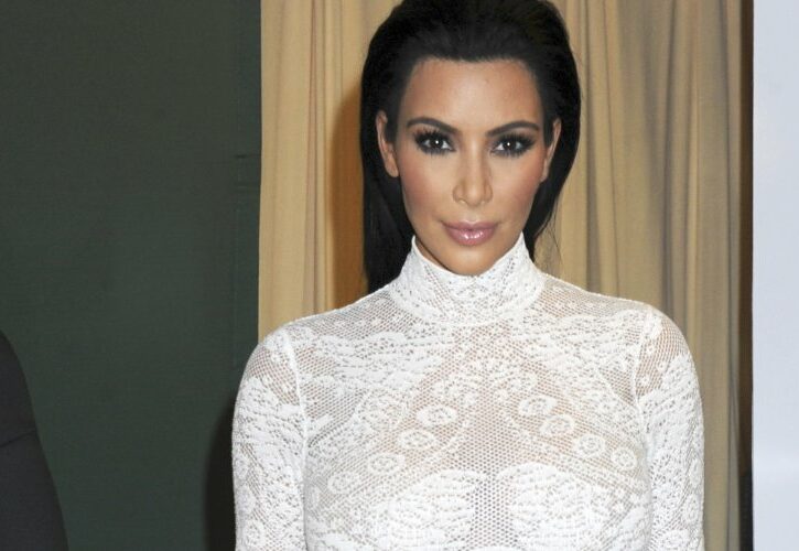 La dieta di Kim Kardashian, in forma dopo il parto così