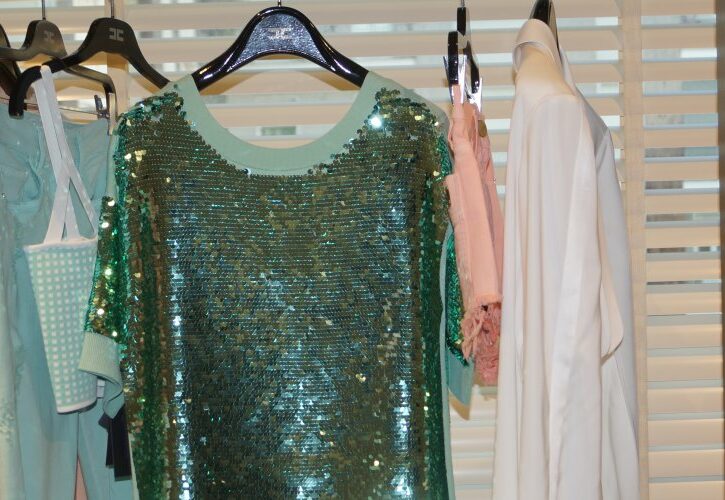 La donna elegante e sfarzosa di Elisabetta Franchi per la Primavera Estate 2017
