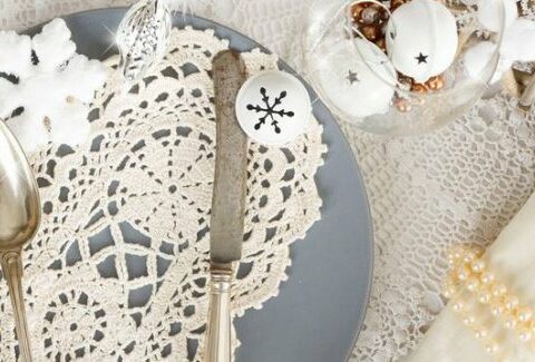 La tavola di Natale in stile shabby chic