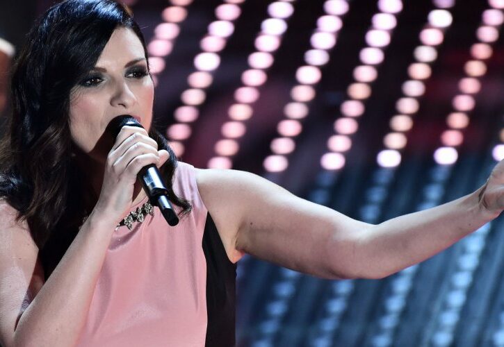 Laura Pausini a Sanremo, copia il make-up