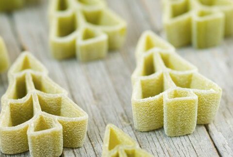 Lavoretti di Natale con la pasta da cucina: decorazioni, angeli e centrotavola