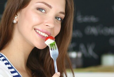 A dieta dopo Pasqua: consigli detox per rimettersi in linea dopo le mangiate pasquali