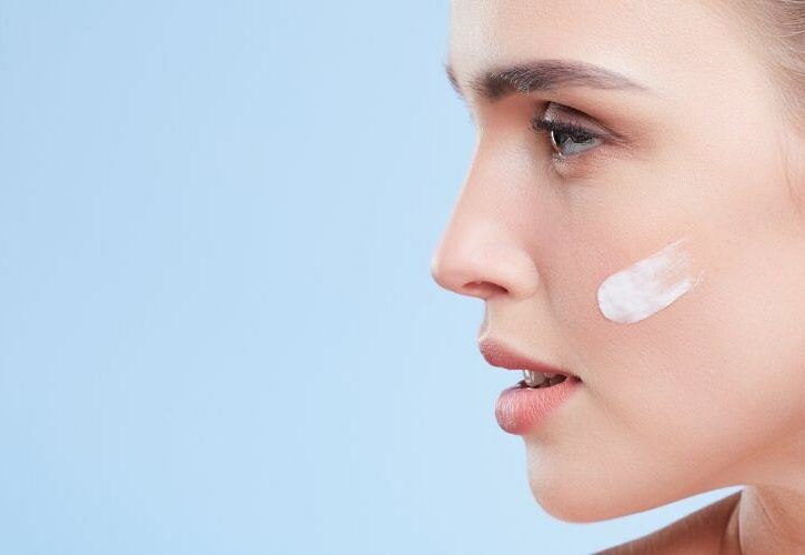 Le migliori creme antirughe: dai 30 ai 60 ecco quali scegliere, in base all'età