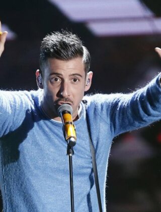 Lo strano caso dei maglioni di Francesco Gabbani (firmati Daniele Alessandrini) a Sanremo 2017