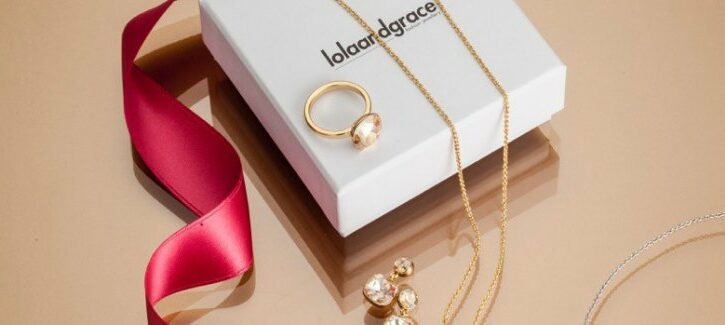 lolaandgrace: gioielli mix & match e glamour futuristico