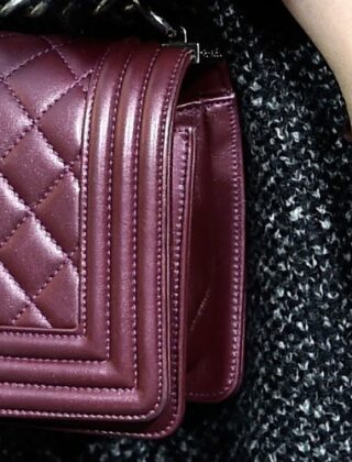 Come abbinare il rosso bordeaux, sia di giorno che di sera