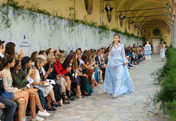 Luisa Beccaria PE 2017: abiti per ninfe contemporanee