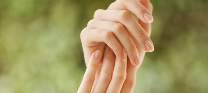 Manicure effetto naturale per tutti i giorni