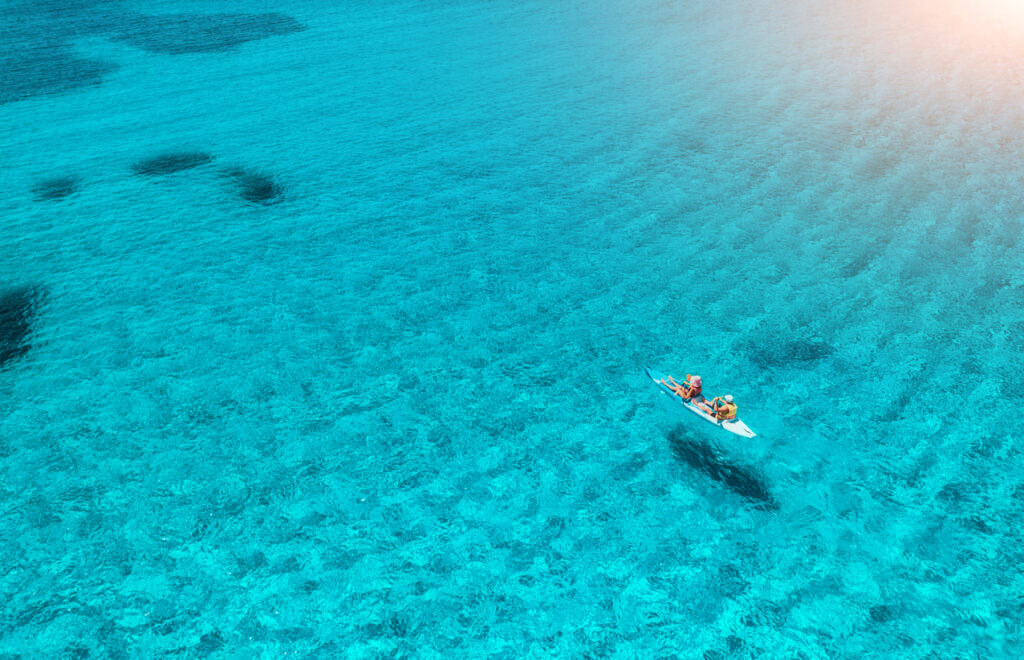 Frasi sul mare: immagini e citazioni sul mare per sognare e riflettere