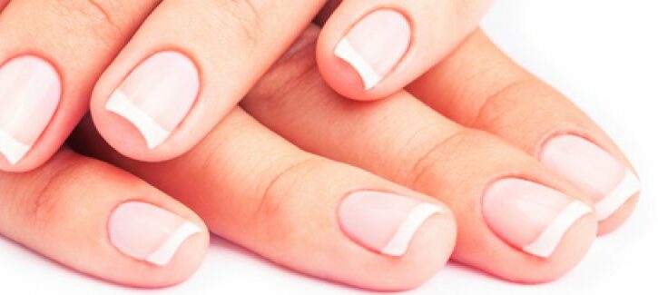 Maschere per unghie: manicure perfetta in pochi minuti!