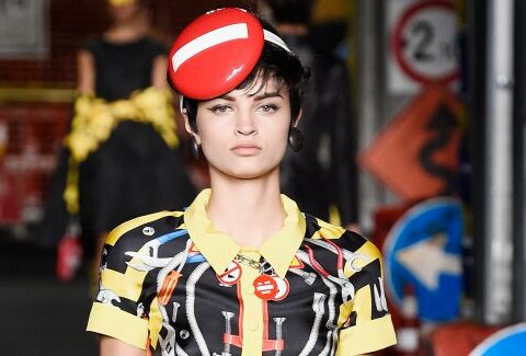 Milano Moda Donna PE 2016: la sfilata di Moschino | FOTO | VIDEO