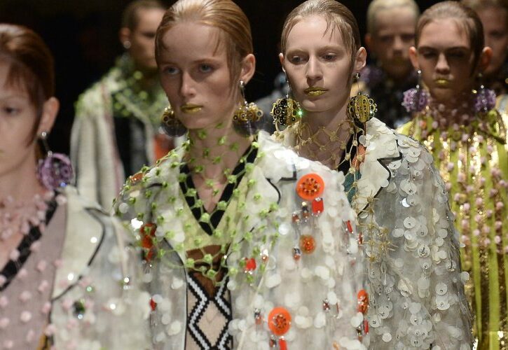 Milano Moda Donna PE 2016: la sfilata di Prada | FOTO | VIDEO