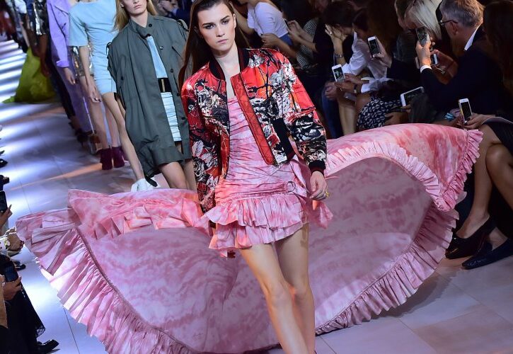 Milano Moda Donna PE 2016: la sfilata di Roberto Cavalli | FOTO | VIDEO