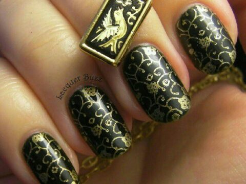 Nail stamping: ecco come farlo