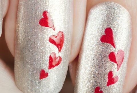Nail art romantiche per San Valentino