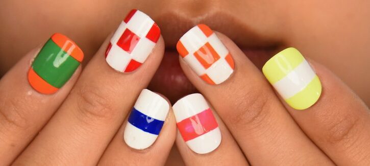 Nail art trend autunno inverno 2015-2016, geometrie e colori