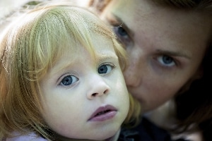 Non voglio far vedere mia figlia al padre che mi ha chiesto di abortire