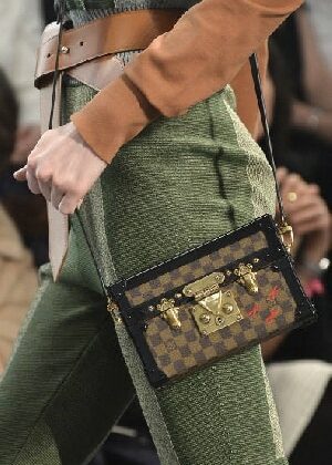 Si chiama Petite Malle ed è la nuova it-bag firmata Louis Vuitton