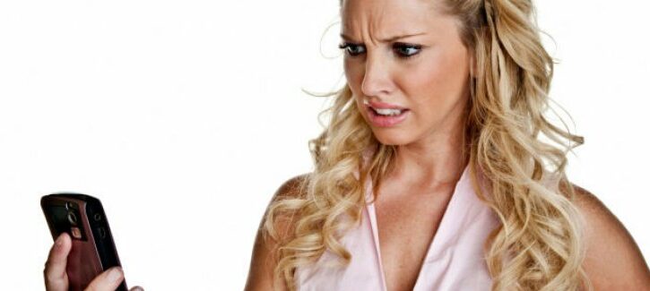 Perché è meglio cancellare l'ex da Facebook