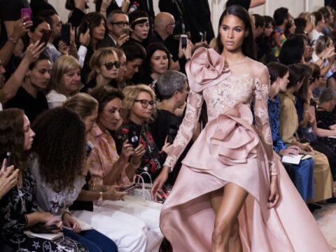 Perché l’Haute Couture non smetterà mai di farci sognare, il meglio delle sfilate Autunno Inverno 2018 2019 di Parigi