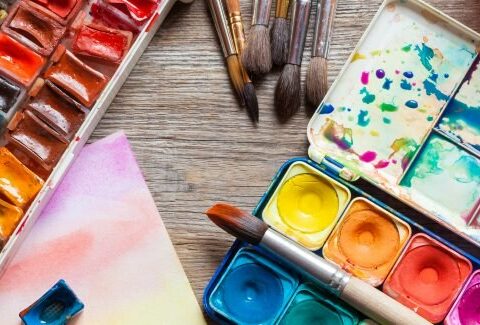 Pittura su vetro: i segreti per imparare questa tecnica