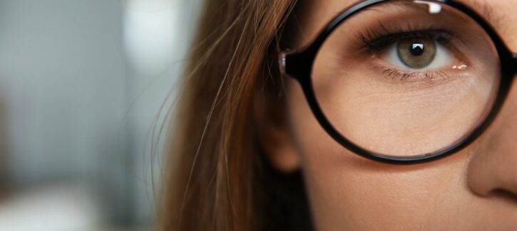 Presbiopia: cosa è e come correggerla