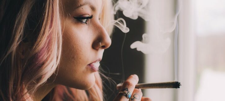 Prevenzione infarto donne: più a rischio per fumo, diabete e pressione alta