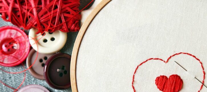 San Valentino, tante idee a punto croce