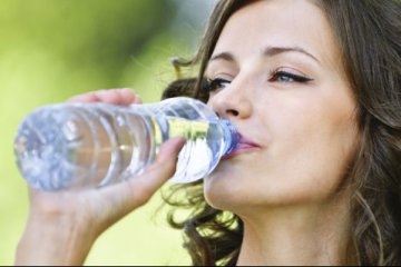 Quanta acqua bere al giorno? Fai il calcolo in base al tuo peso