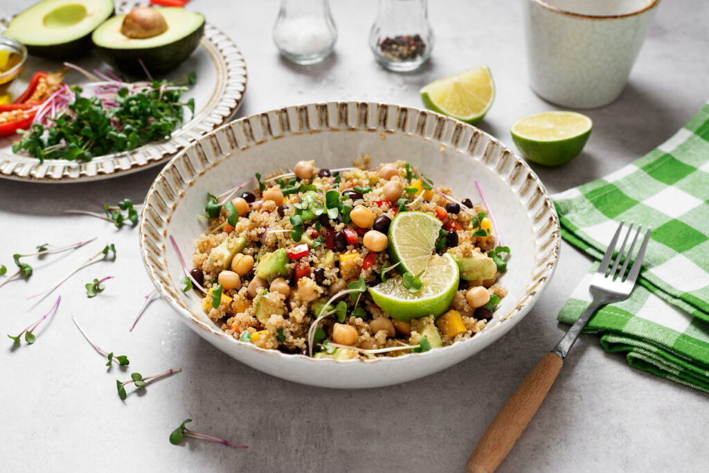 Cucinare la quinoa: ricette, proprietà e valori nutrizionali