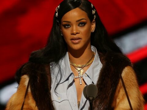 Fenty Beauty By Rihanna finalmente in vendita in Italia, dal 6 Aprile 2018 arriva da Sephora