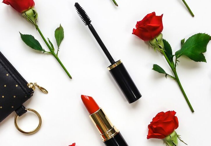 Rossetti, tinte labbra, lip gloss: tutte le novità