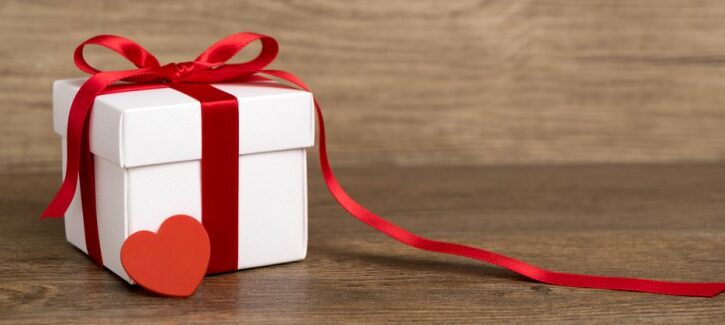 Cosa regalare al fidanzato a San Valentino  Idee regalo san valentino -  Donna Moderna