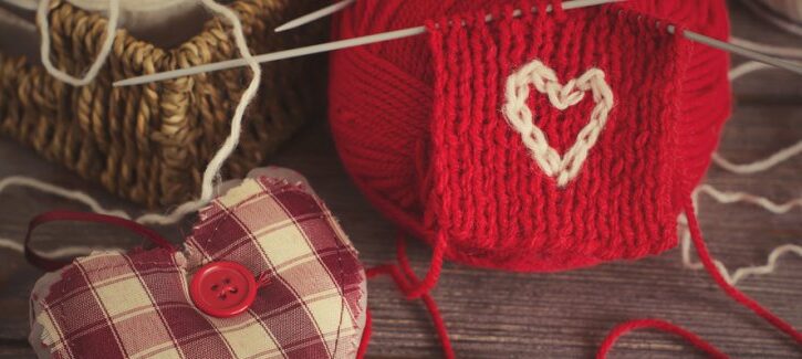 San Valentino: cuori e regali con il pannolenci