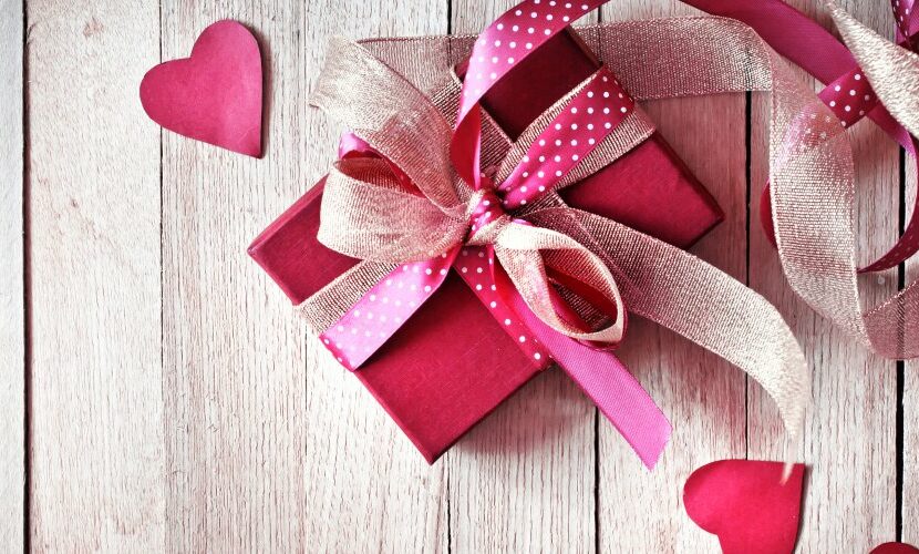Idee regalo San Valentino per Lei  14 febbraio 2020 cosa regalare