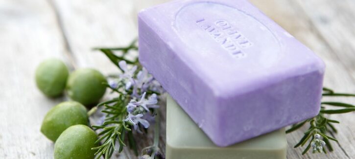 Sapone classico o liquido? Veri e falsi problemi di igiene