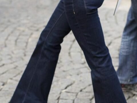 Jeans a zampa: istruzioni per l’uso