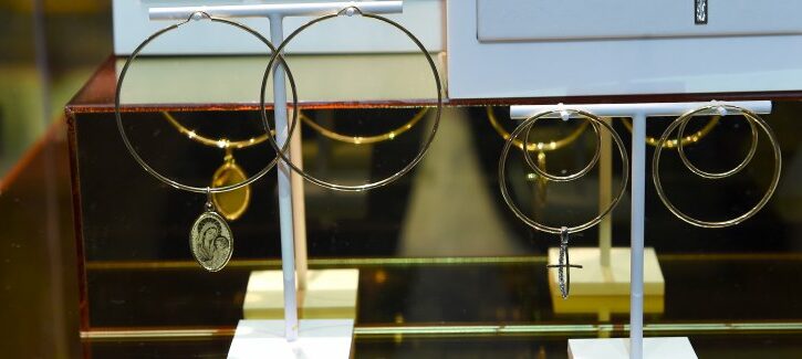 Stroili Holy Gold Party: la presentazione della Gold Collection con Melissa Satta