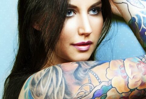Tatuaggi e piercing: aumenta il rischio di infezioni