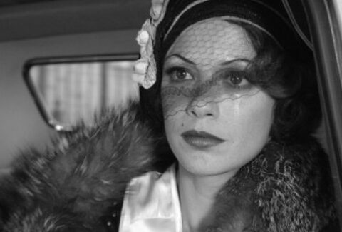 Trasformati in una diva degli anni '20 con lo stile "Grande Gatsby"