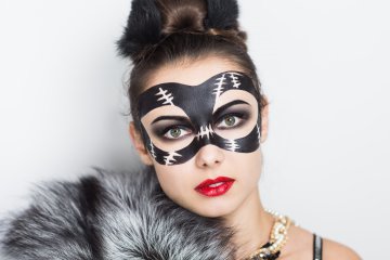 Trucco da gatta per Carnevale, sensuale e chic!