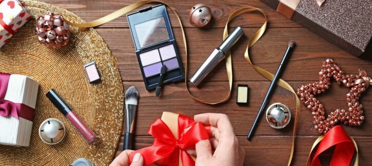 Trucco natalizio: tante idee per un make up scintillante