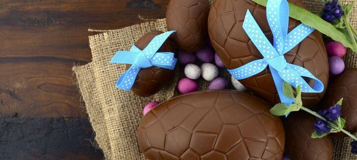 Tutorial cake design: i mini cake uovo di Pasqua con fiori