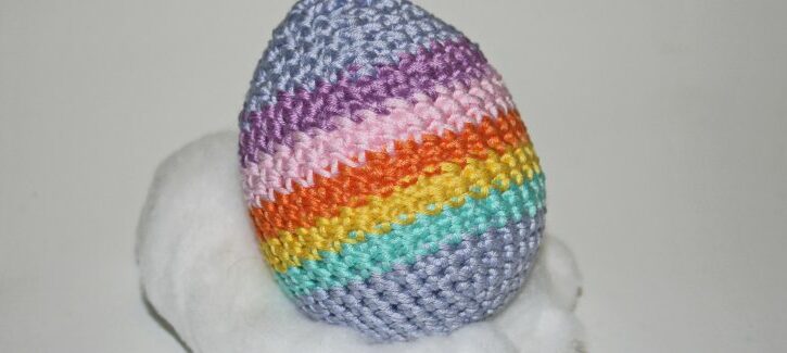 Tutorial: l'uovo di Pasqua colorato all'uncinetto