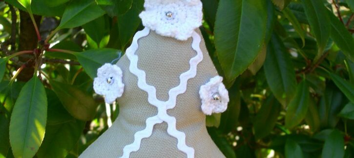 Tutorial per l'alberello di Natale imbottito con i fiori