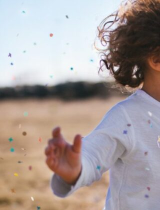 Un viaggio nel piccolo grande mondo di Simonetta: il guardaroba perfetto per i bambini di oggi e di domani