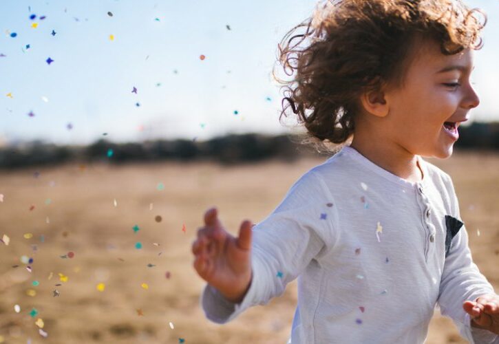 Un viaggio nel piccolo grande mondo di Simonetta: il guardaroba perfetto per i bambini di oggi e di domani