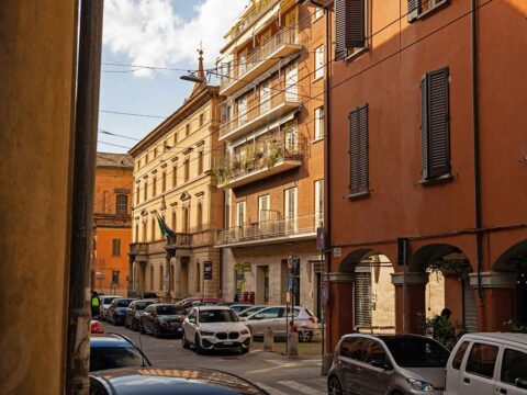 Bologna sarà la prima grande città italiana a 30 km all’ora