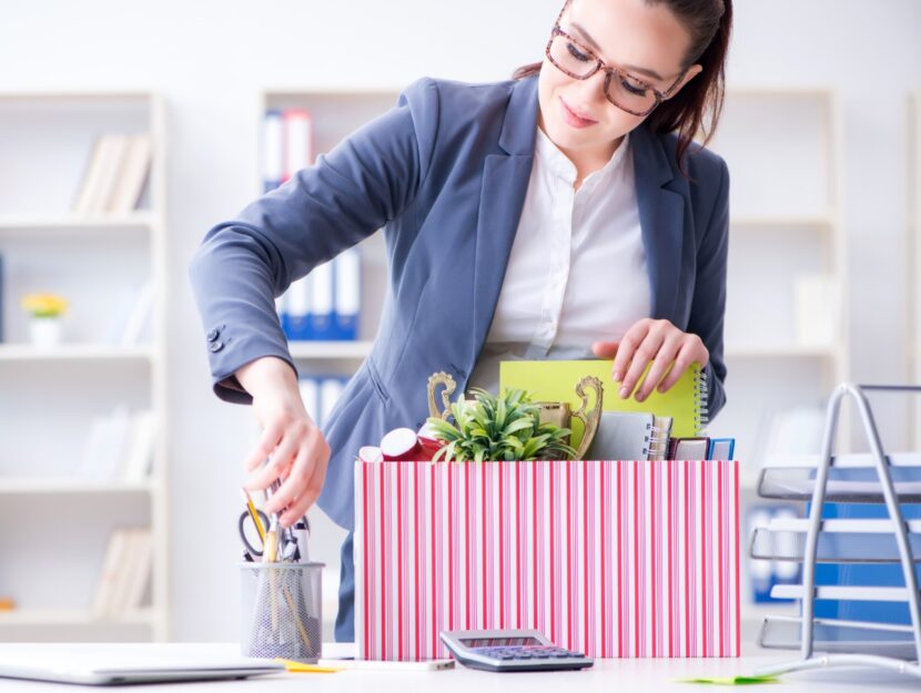 Dimissioni di coscienza, una ragazza lascia il posto di lavoro