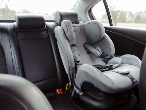 Bimba morta sul seggiolino: la Forgotten baby syndrome